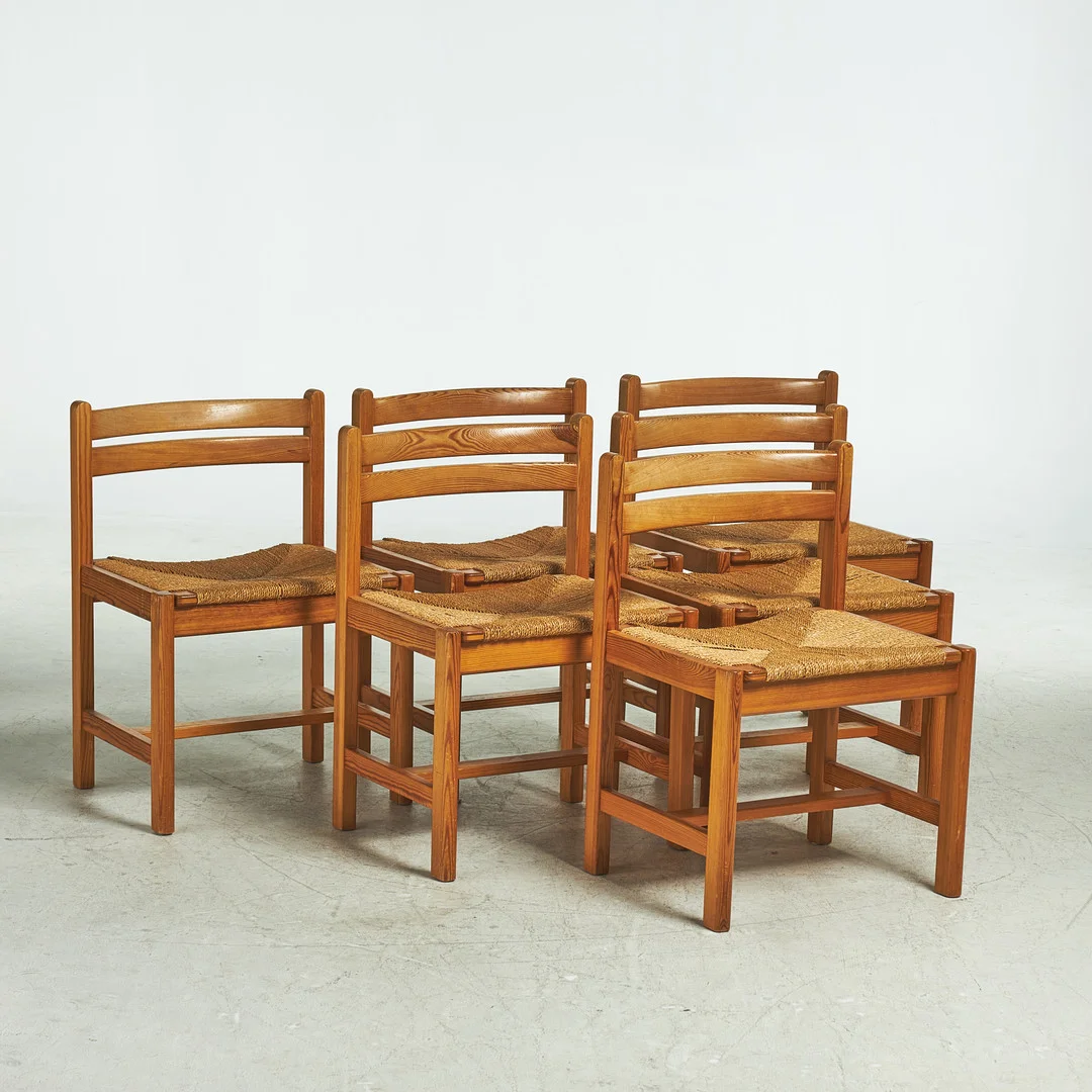 BORGE MOGESEN. "Asserbo", stolar 6 st, Karl Andersson Söner, furu, snörsits, enstaka etikettmärkt. — Armchairs & Chairs — Stockholms Auktionsverk Sickla