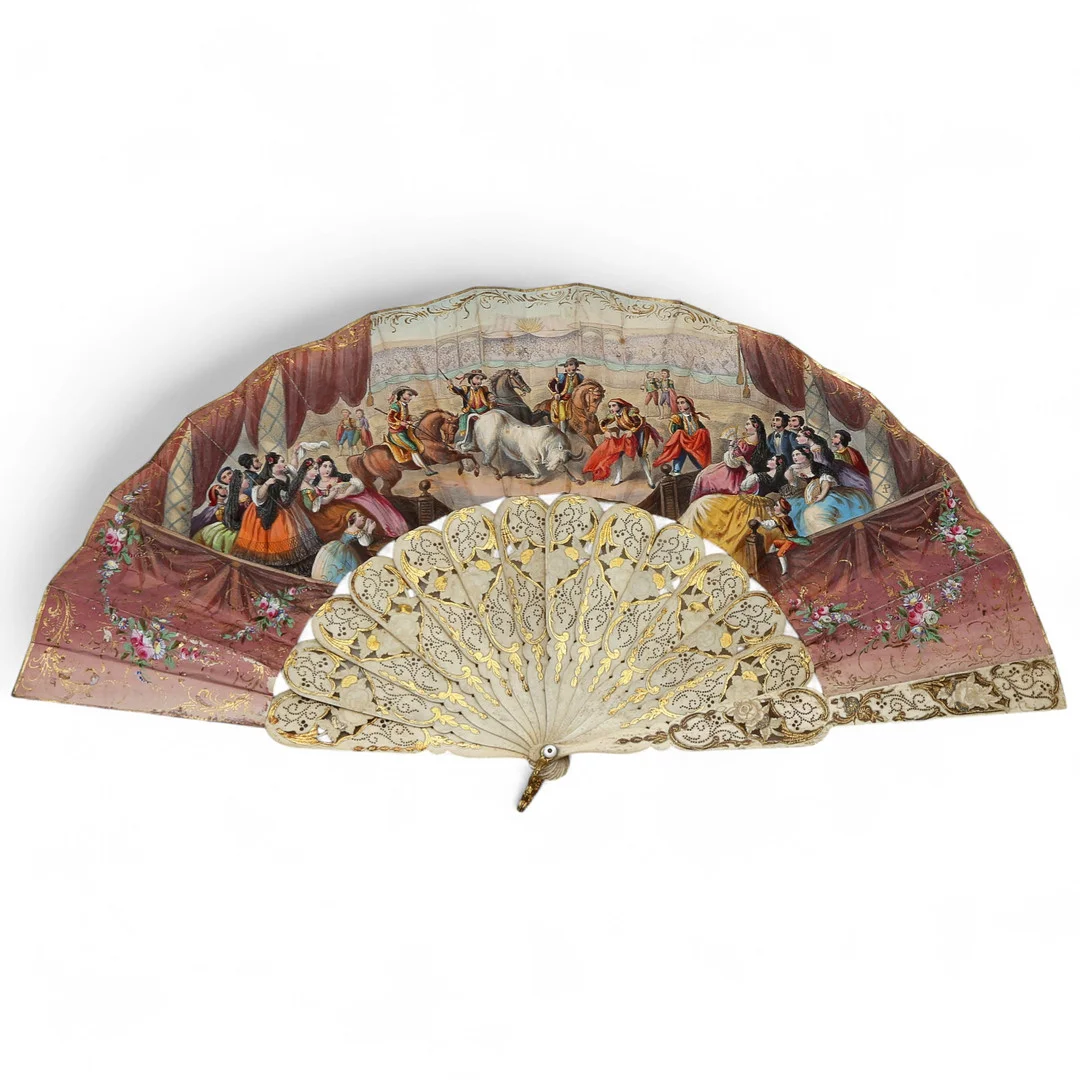 Elizabethan fan with lithographed and painted leaves, 19th Century. — Vintage & Designer Fashion — Balclis