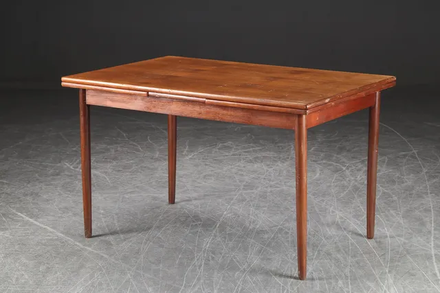 Spisebord af teak med hollandsk udtræk, 1960'erne