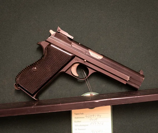 Sig Neuhausen P210 kal. 9x19 Tillv.nr. P54706 SE0186583.