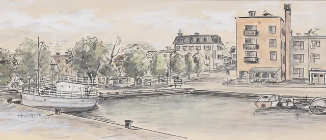 LARS HULTGREN. Skeppsbron med Kärleksparken och Norrstrands Konditori, Oskarshamn. Blandteknik, signerad och daterad 71.