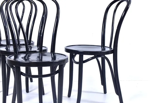 GILLIS LUNDGREN. Stolar, 4 st, "Ögla", böjträ, IKEA, 1900-talets andra hälft.