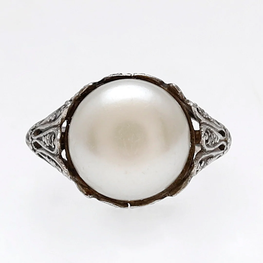 Art Deco pearl and diamonds ring, circa 1925. — Rings — Balclis