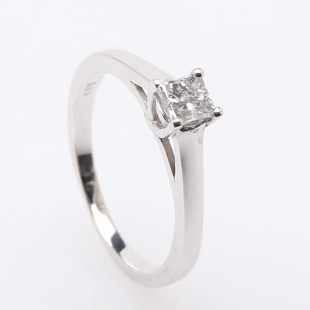 ENSTENSRING, 14K vitguld, diamant 0,35 ct. — Rings — Garpenhus Auktioner