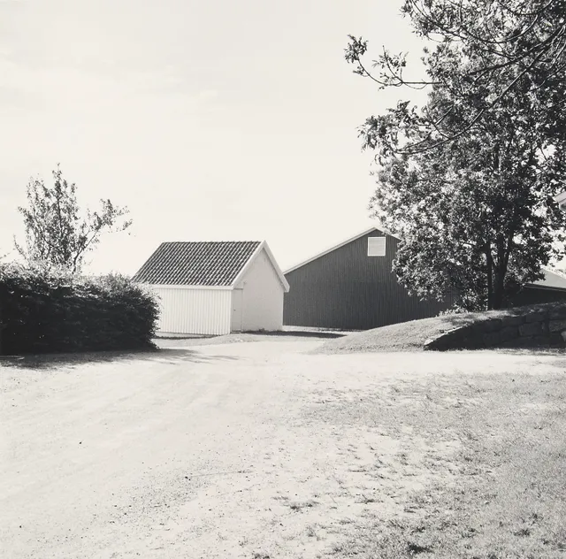 Alveng, Dag — "Little white house and barn" 1980/1991