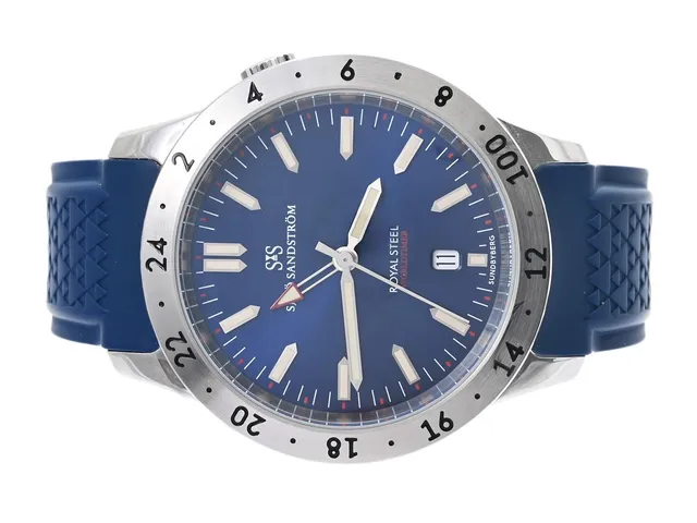 SJÖÖ SANDSTRÖM, Royal Steel, Worldtimer, "Erikson Urhandel 100 år" Cal SS G14 (SW 330-2), Serie nr. 18/50, Boett nr. SS-1841-WT, herrur, 41 mm, stål, automatisk, safirglas, datum, 24-timmarsvisning, integrerat gummiband, viklås, cert, december 2022, box, ytterkartong. Limiterad och numrerad (Nr. 18/50).