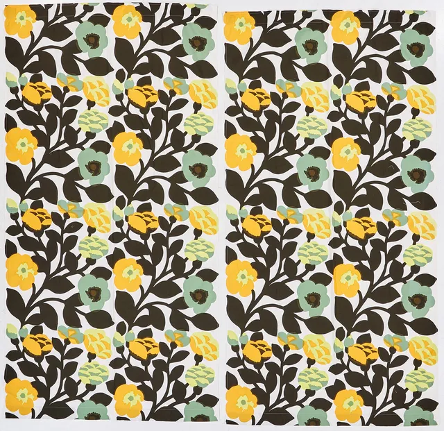 GARDINLÄNGDER, ett par, Katsuji Wakisaka för Marimekko, 130x255cm.