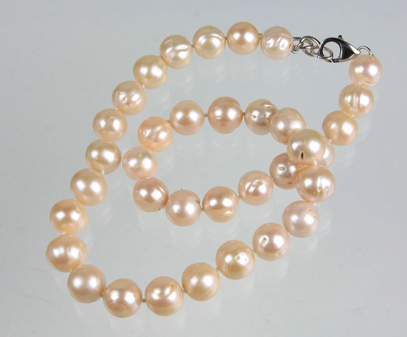 ZUCHT - PERLEN COLLIER - SILBER 925. — Necklace — Auktionshaus Bossard