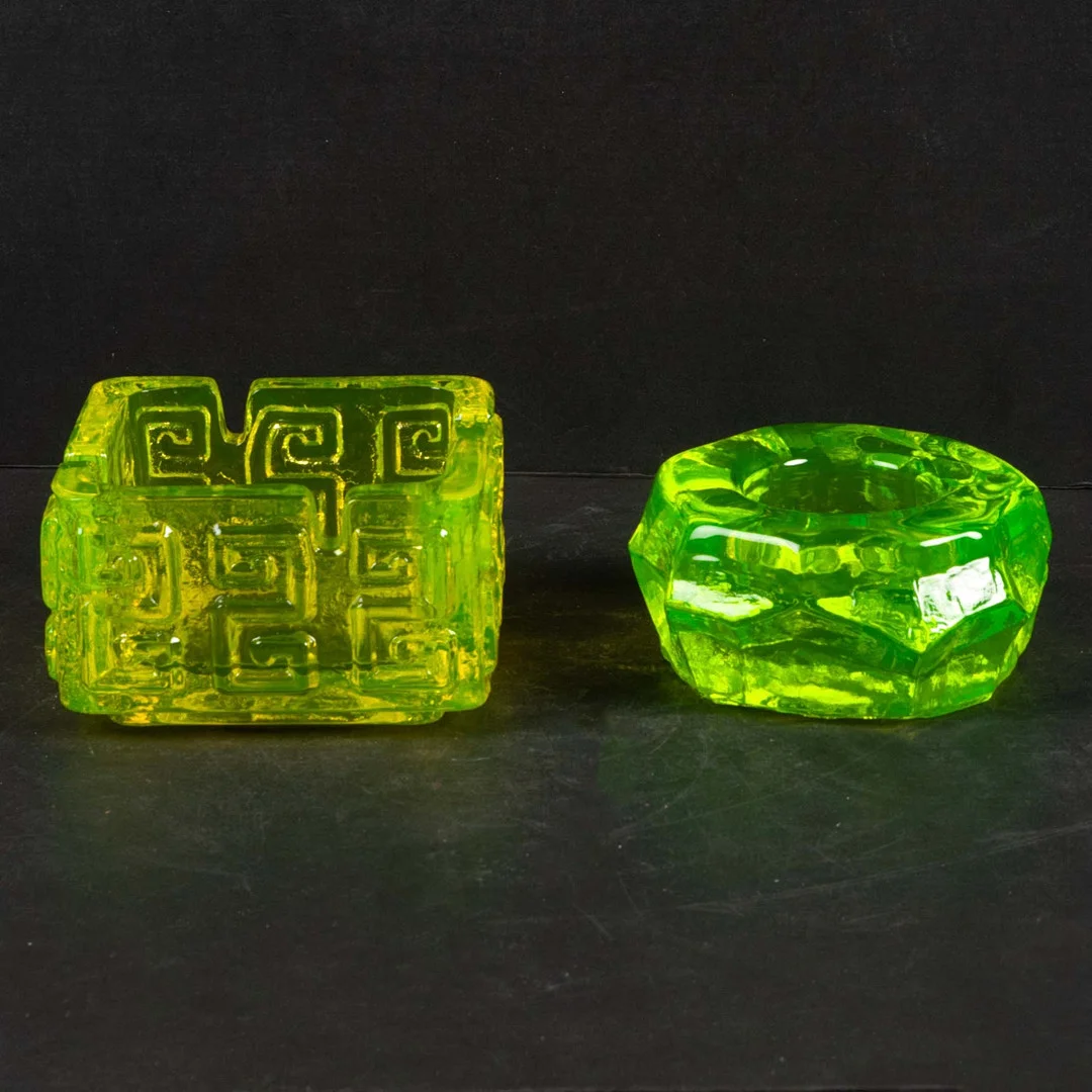 TAMARA ALADIN. Fat, uranglas, "Rondella", Riihimäen Lasi, Finland. — Art glass — Laholms Auktionskammare