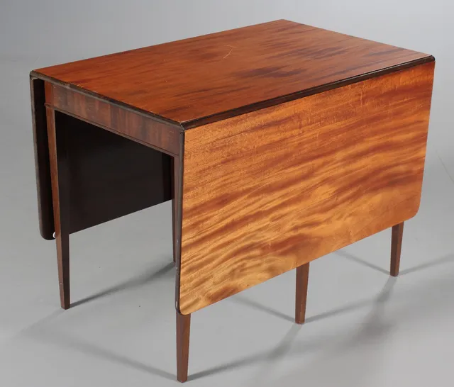 Frits Henningsen. Klapbord, mahogni