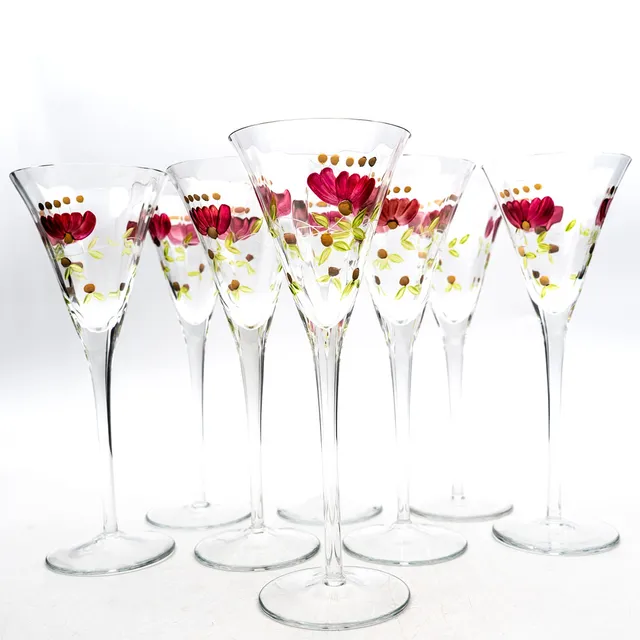 LAURA ASHLEY. Dessertvinsglas, 8 st, handmålad dekor, 1900-tal.