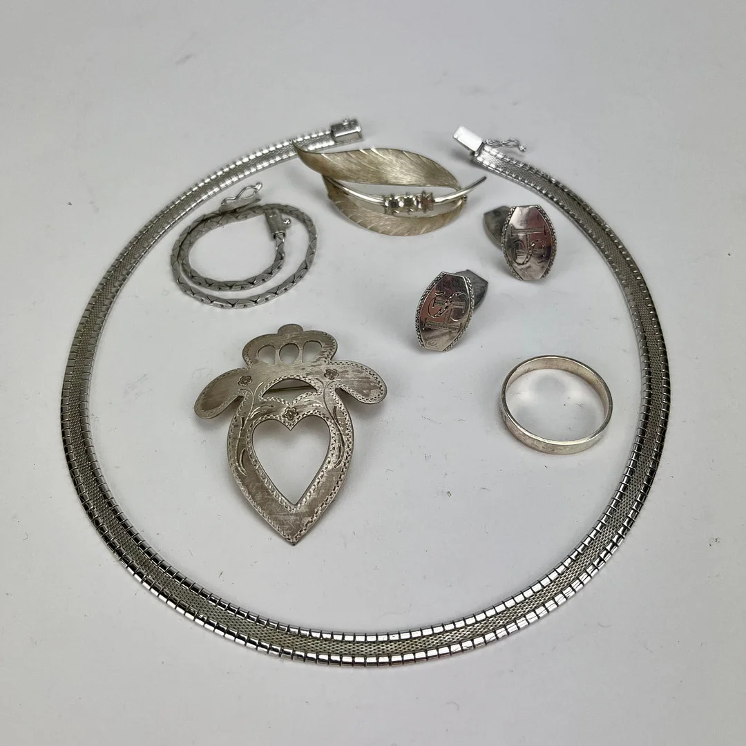 SMYCKEN, 6 delar, silver, 1900-tal. — Jewellery — Auktionshuset Thörner & Ek