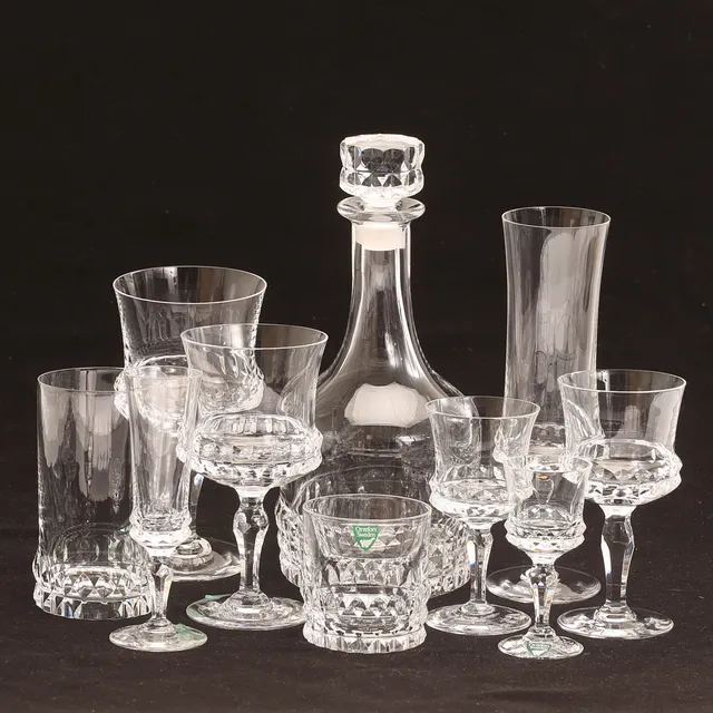 INGEBORG LUNDIN. Glasservis, 100 delar, "Silvia", Orrefors.