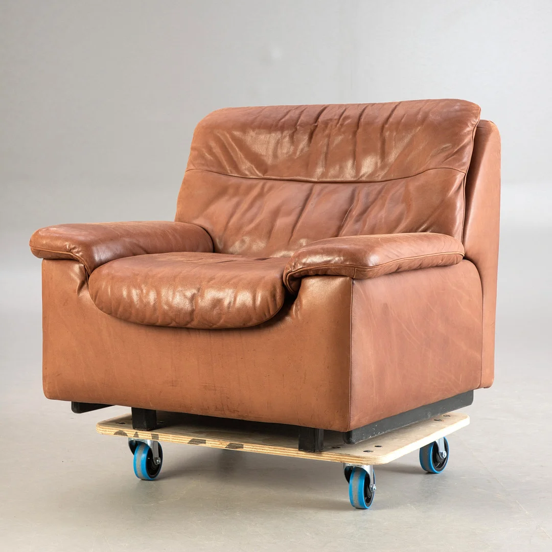 de Sede. 'DS-66' Sessel, Leder braun. — Armchairs & Chairs — Stockholms Auktionsverk Hamburg