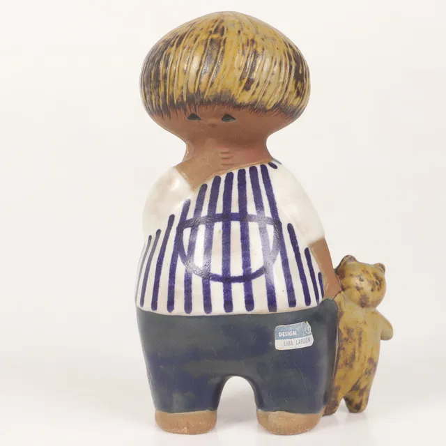 LISA LARSON. Figurin, "Malin", ur serien Larsons ungar, stengods, Gustavsberg.