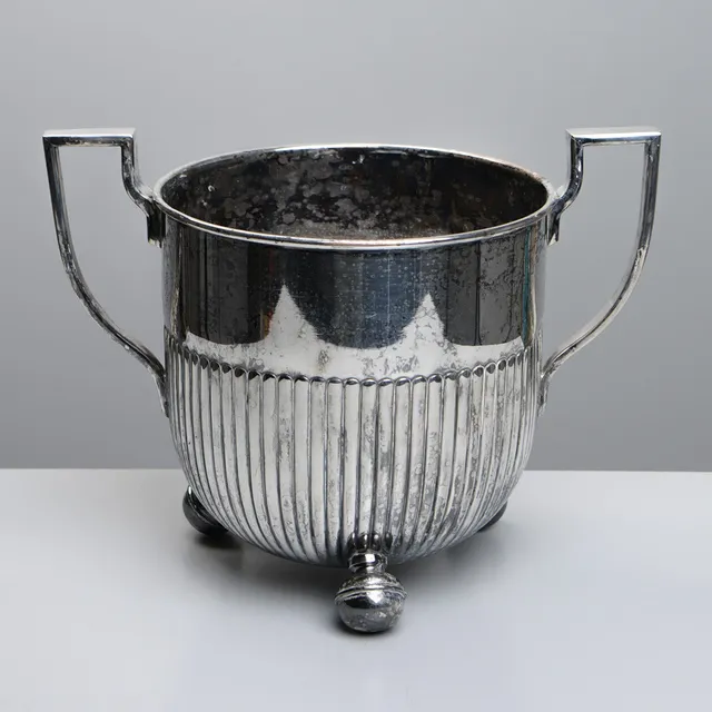 CHAMPAGNEKYLARE, CG Hallberg, gustaviansk stil, nysilver.