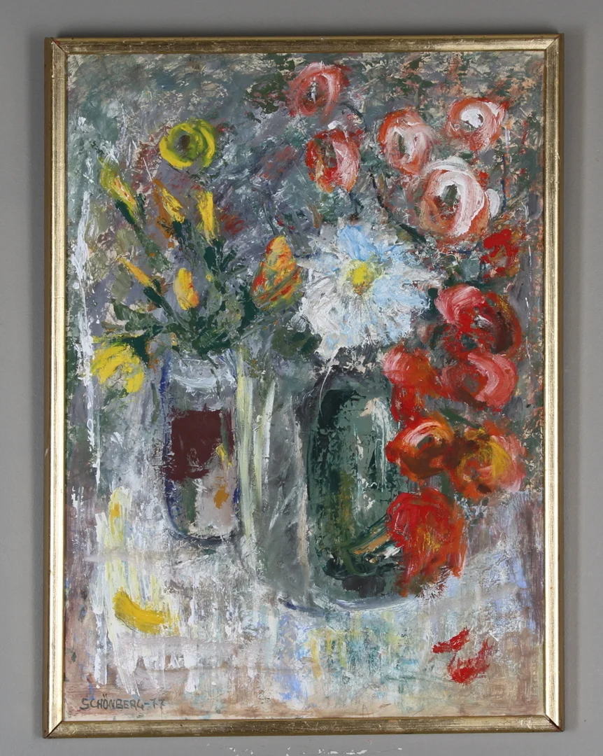 DAGNY SCHÖNBERG. Stilleben med blommor. Olja på papper uppklistrad på pannå, signerad och daterad -77. — Paintings — Gomér & Andersson Linköping