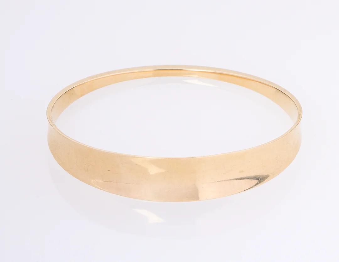 Hans Hansen: A bangle of 14k gold, design no. 204. 34.3 g. — Jewellery/Bracelets — Lauritz