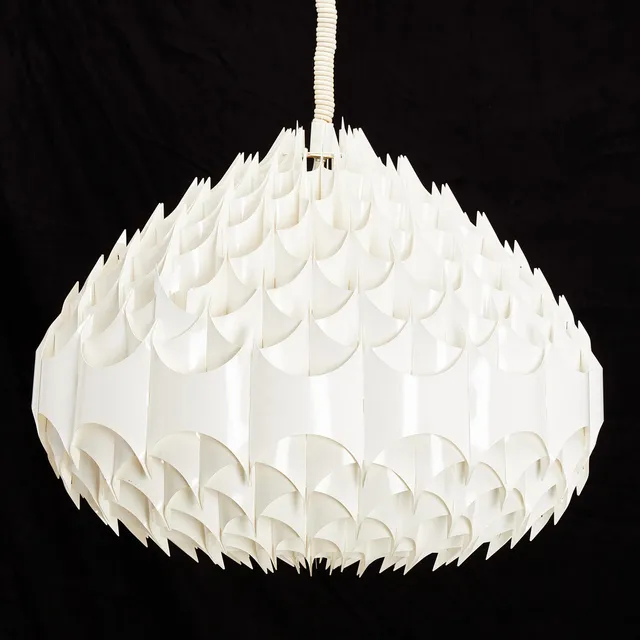 TAKLAMPA. Plast. 1960/70-tal.