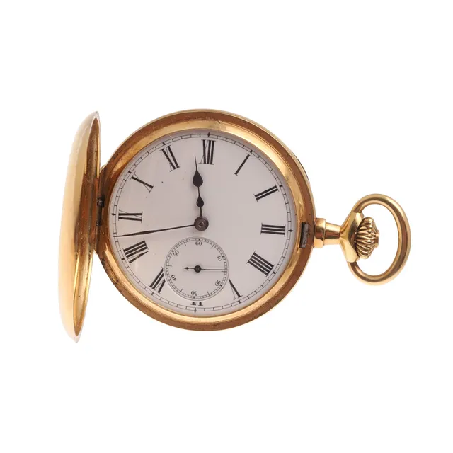 AN 18CT GOLD HALF HUNTING CASED POCKET WATCH.