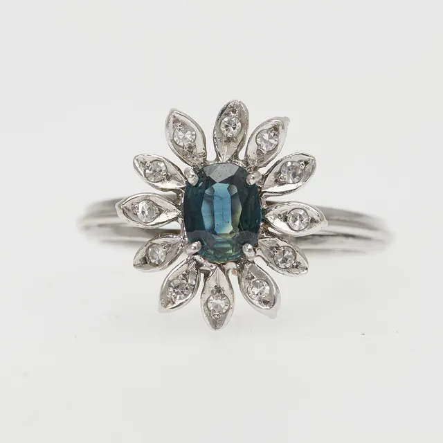 Ring, 750er Weißgold, Diamanten, Turmalin.