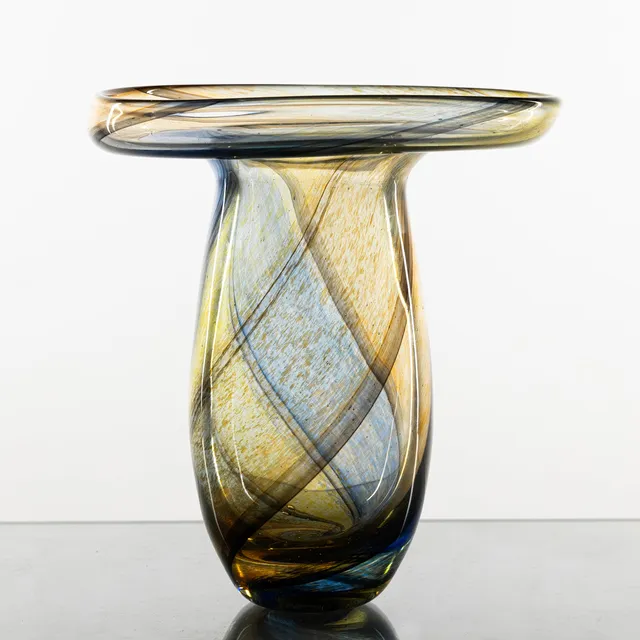 TARMO MAARONEN. VAS, glas, "Bianco Blu" signerad Tarmo Maaronen Fiskars.