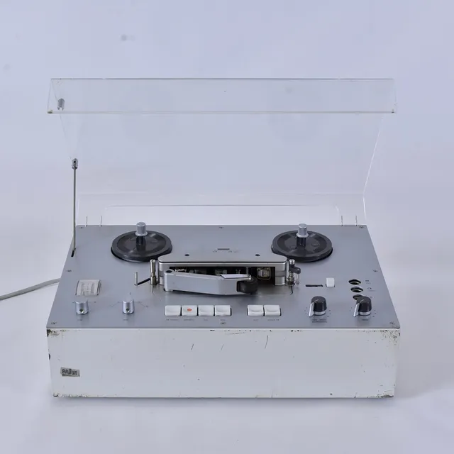 DIETER RAMS. Rullbandspelare, Braun TG 502/4, vit, tillverkad 1969.