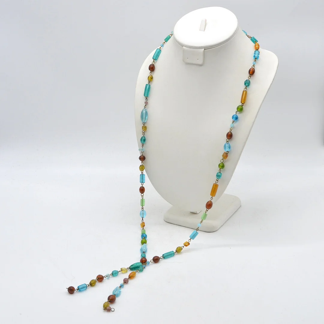 MURANO GLIEDERCOLLIER, HANDGEMACHTE PERLEN AUS STUDIOGLAS, Y-FÖRMIG, ITALIEN, UM 1950. — Necklace — Kunst- und Auktionshaus Kleinhenz