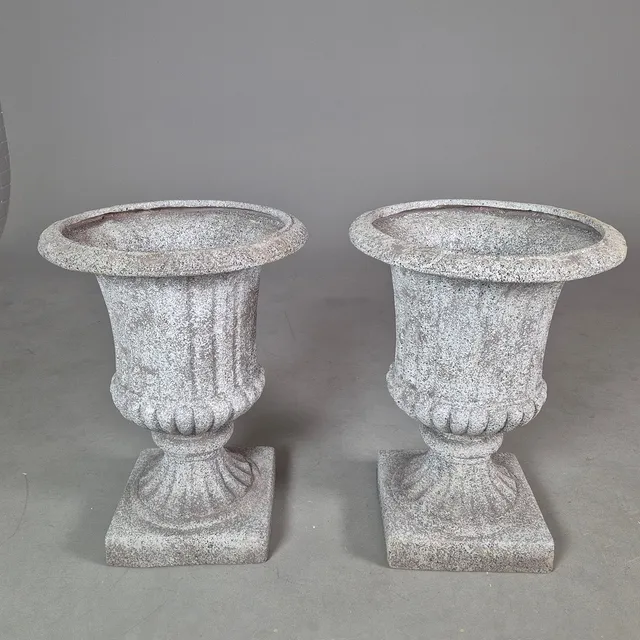 CAMPANA STYLE URNS, A PAIR.