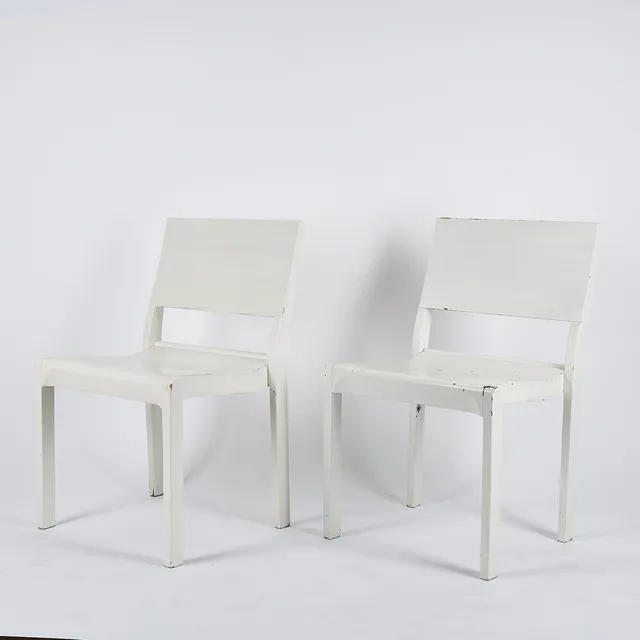 ALVAR AALTO. STOLAR, ett par, modell 611, Artek 1930-tal.