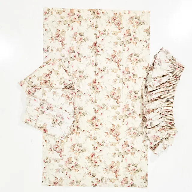 GARDINER, 4 st., KAPPA, blommigt textil, fodrade.