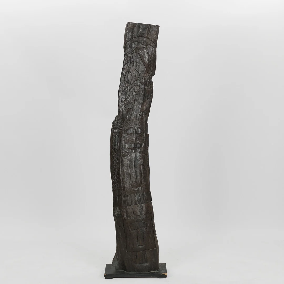 H. BECH. Skulptur af moseeg, nordisk mytelogi Danmark, 1900-tallets anden halvdel. — Sculptures & Bronzes — Palsgaard Kunstauktioner