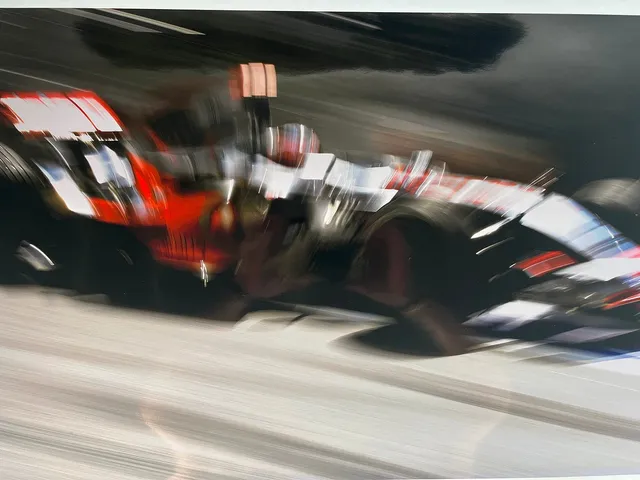 Unbekanner Künstler, Fotografie, Rennstrecke 3, 2007.