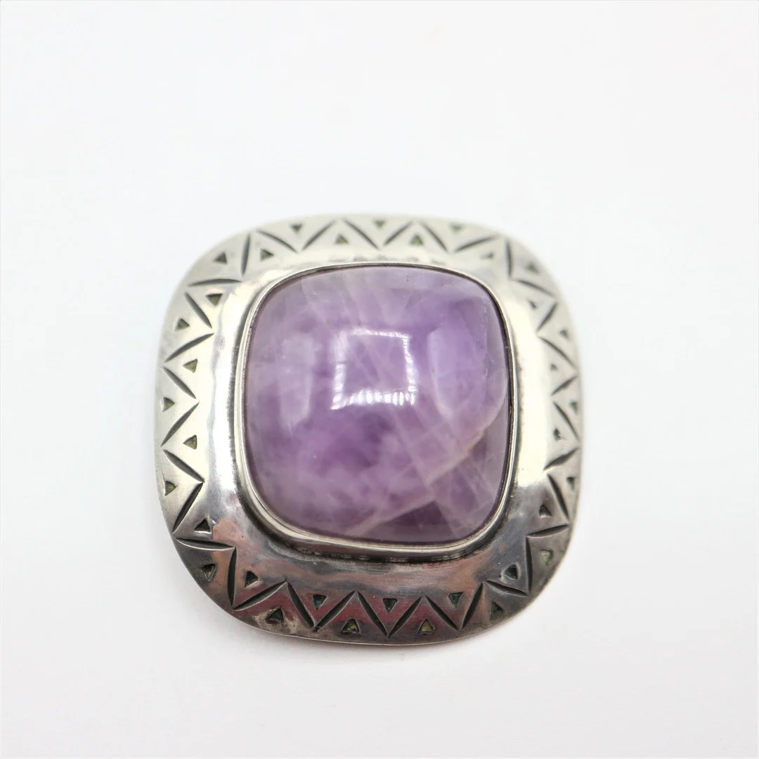 BROSCHE SILVER MIT AMETHYST FINNLAND UM 1970. — Brooches & Pendants — Kunst- und Auktionshaus Kleinhenz