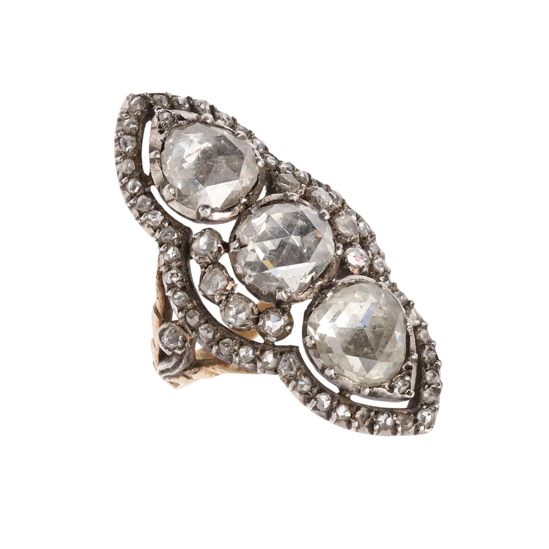 A 19TH CENTURY DIAMOND CLUSTER RING. — Rings — Lawrences Auctioneers