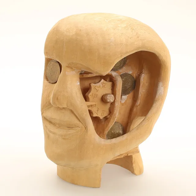 ÅKE HERCULES. Skulptur, trä, "Den girige", signerad -68.