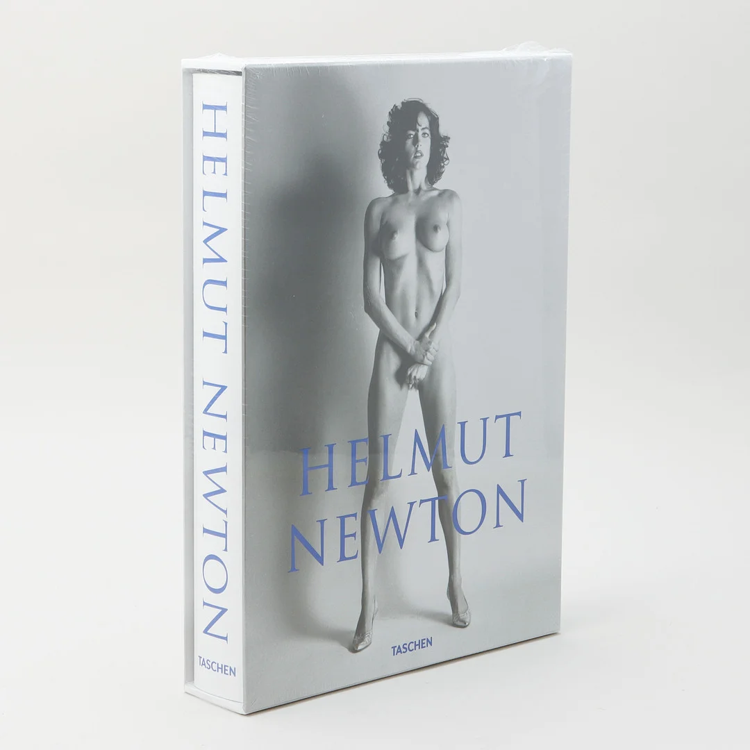 HELMUT NEWTON. Fotobok, "Sumo", Taschen, 2019. — Books — Göteborgs Auktionsverk