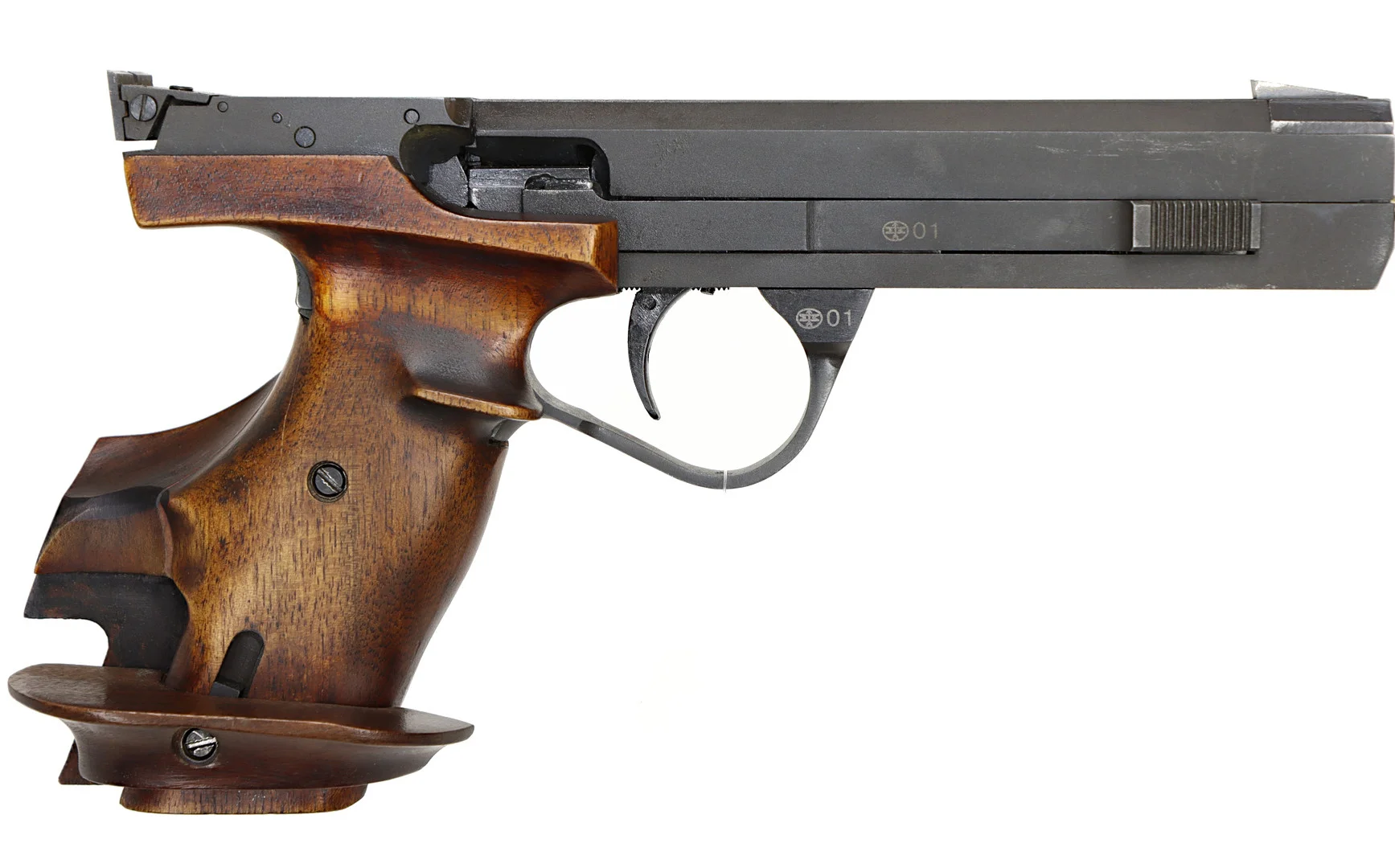 PISTOL, Halvautomatisk, fabrikat Baikal/Walther, modell IJ35, kaliber .22LR, tillv.nr M010714, se-nr SE2202710. — Pistols — Walter Borg