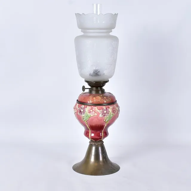 BORDSFOTOGENLAMPA, porslin/mässing och glas, 1900-tal.