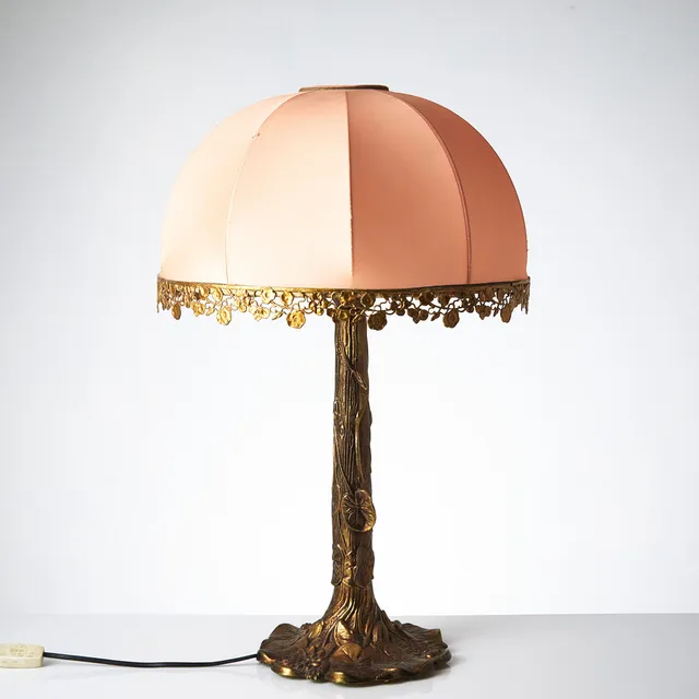 BORDSLAMPA, jugend-stil, 1900-talets andra hälft.