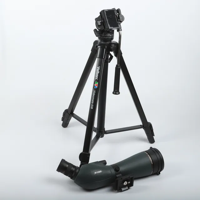 KIKARE MED STATIV, Focus 20-60x80.