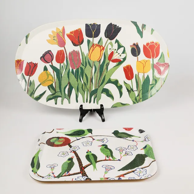 JOSEF FRANK. Brickor, 2 stycken, "Tulpaner" samt "Gröna Fåglar", Firma Svenskt Tenn.