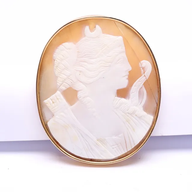 BROSCH, 18K guld, Camé, tidigt 1900-tal.