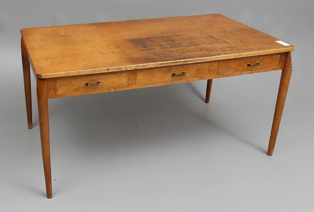 SKRIVBORD, 1900-talets första hälft.