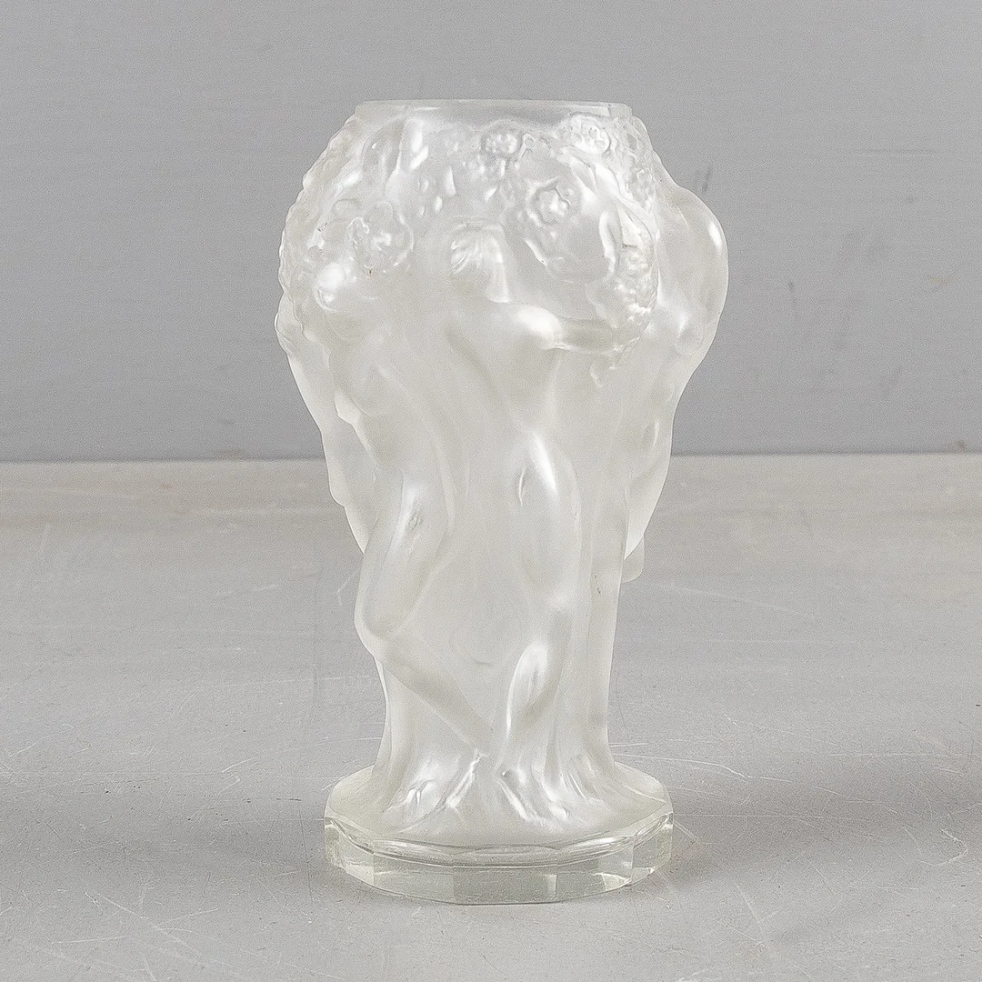 FRANTISEK PAZOUREK. Vas, "Ingrid", glas, Curt Schlevogt Gablonz, Bömen, Tjeckoslovakien, Art Deco, 1920/30-tal. — Art glass — Stockholms Auktionsverk Helsingborg