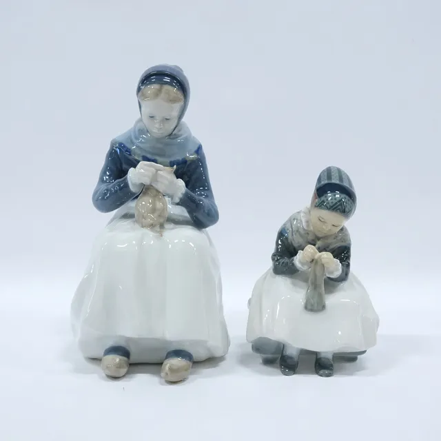 LOTTE BENTER. TVÅ FIGURINER, ROYAL COPENHAGEN.