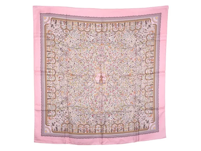 HERMÈS, SCARF, Les Jardins d´Arménie, Karen Petrossian, 100% siden, 90x90 cm, multifärgad, rosa, grön, beige, originalfodral. Excellent Condition.