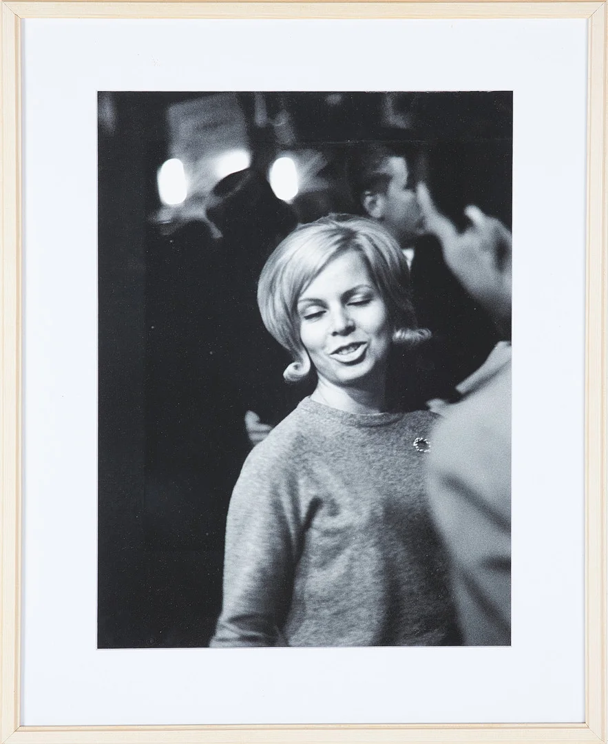 ROLF ADLERCREUTZ. "Dans på Nalen, Stockholm 1962", pigmentbläck på bomullspapper, stämpel, signatur, notering och numrering 1/10 på baksidan. — Photography — Stockholms Auktionsverk Sickla