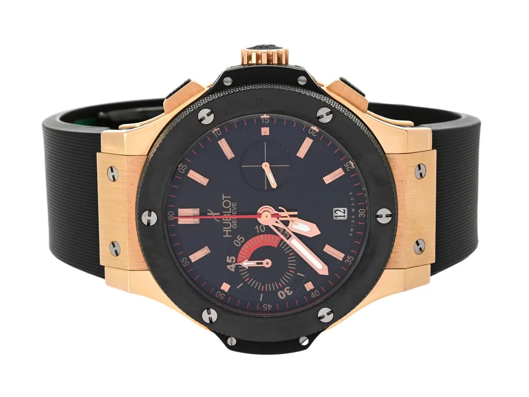 HUBLOT, Geneve, Big Bang, "UEFA 2008 LTD", Cal ETA 7750, Nr. 03/500, Ref nr. 318.PM.1123.RX.EUR08, Boett nr. 715918 / 318, kronograf, herrur, 44 mm, 18K rött guld/keramik, automatisk, safirglas, datum, innerboett i titan, integrerat gummiband, viklås i PVD/rött guld, cert, december 2010, box, ytterkartong. Limiterad och numrerad (Nr. 03/500). — Klockor/Hublot — Kaplans