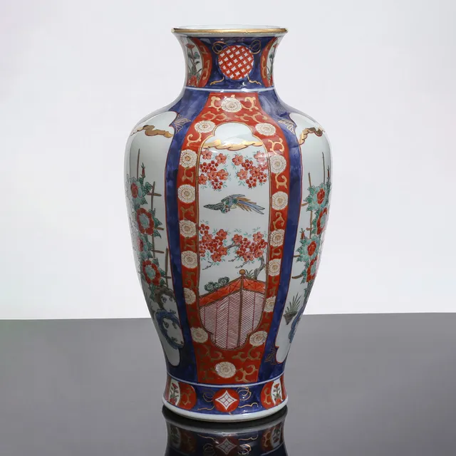 VAS, Imari, porslin, Japan.